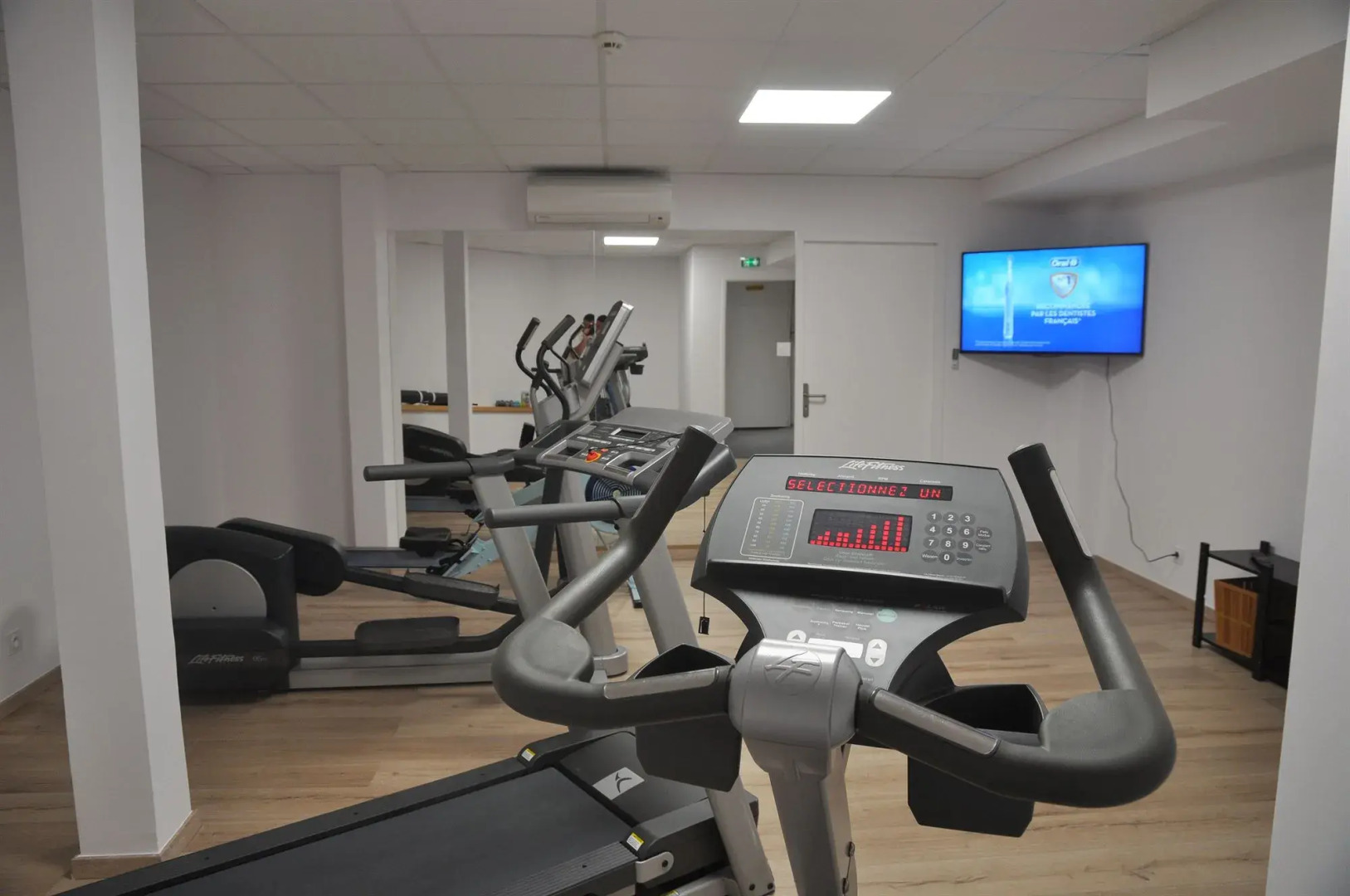 Les Elmes - Hôtel, Spa & Plage Privée