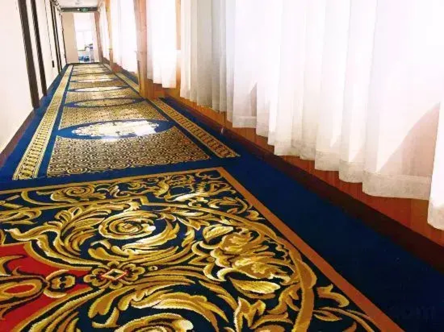Family Selected King Bed Hotel