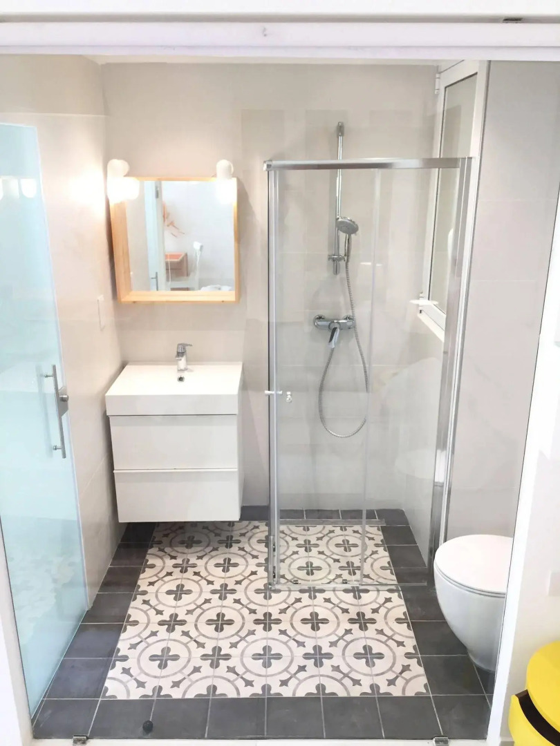 Two Pillows Boutique Hostel