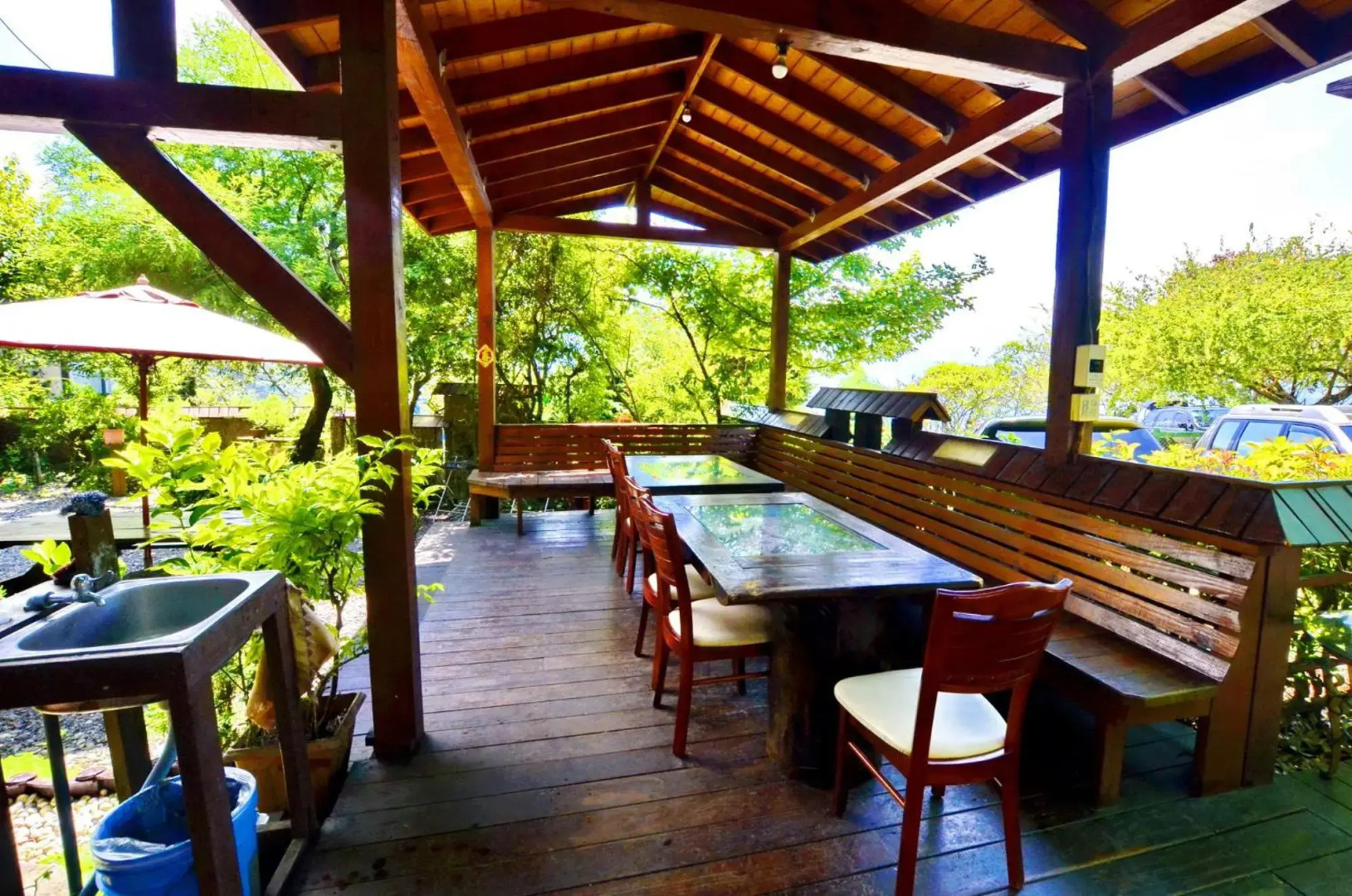 Shiyai Taoyuan B & B