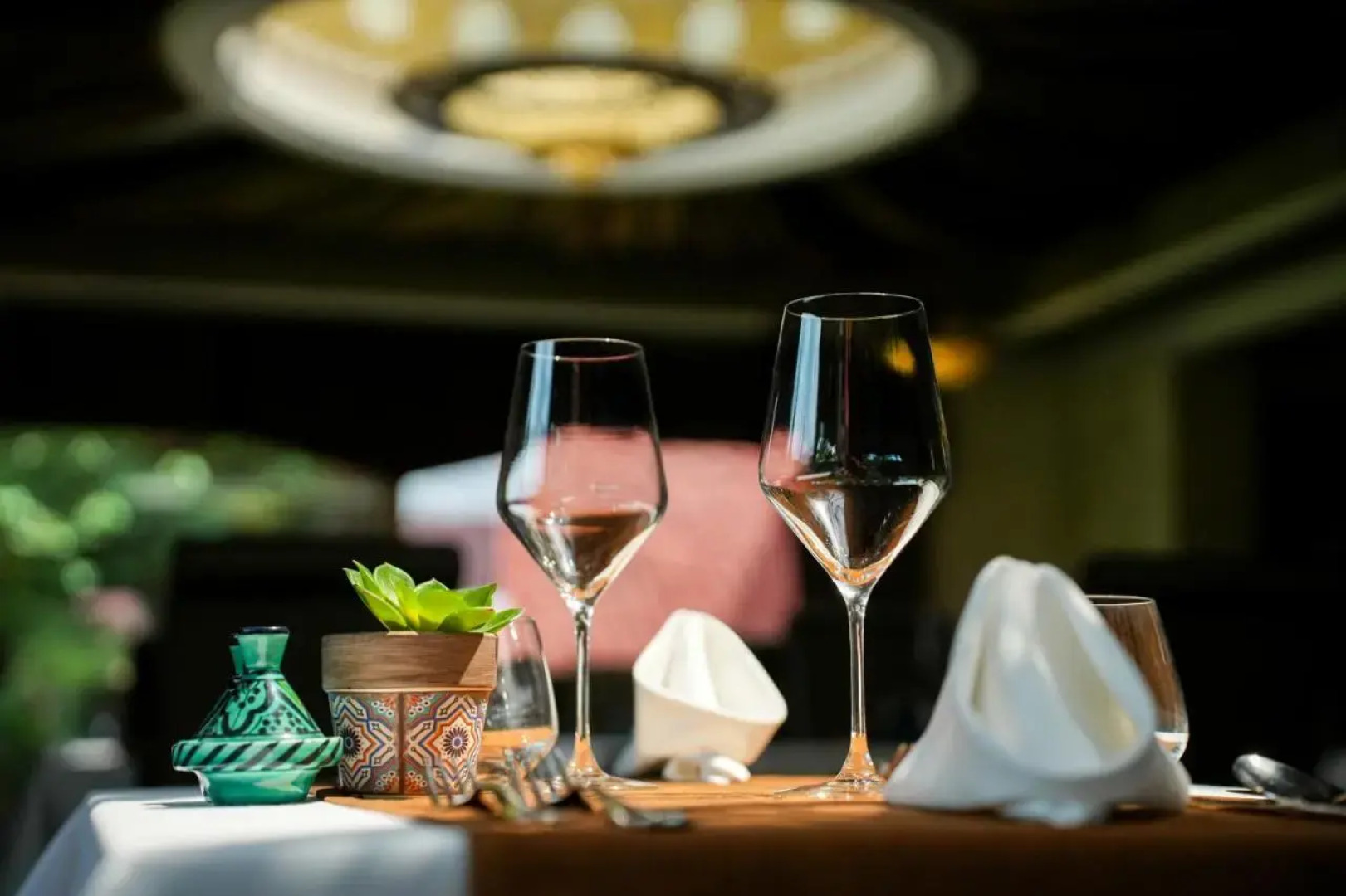 Mesés Shiraz Wellness Hotel Superior