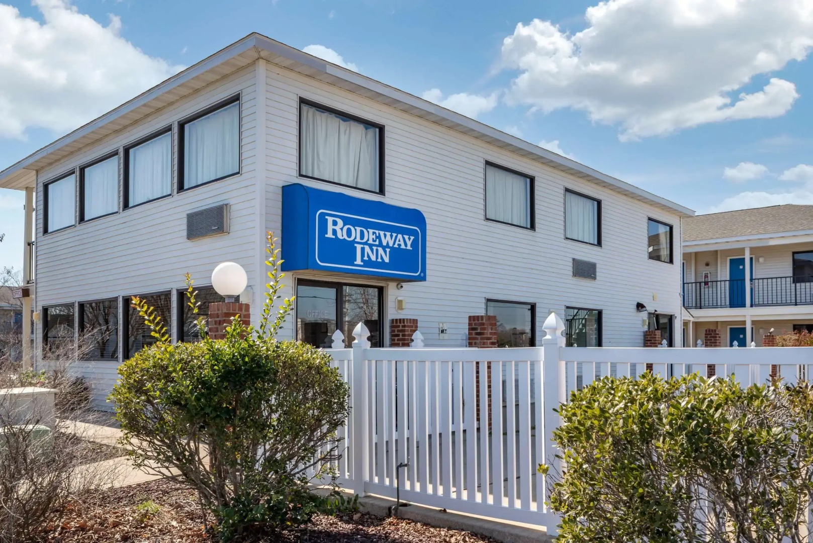 Rodeway Inn & Suites Rehoboth Beach