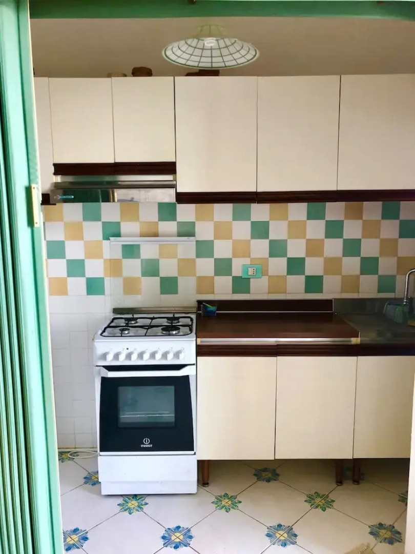 Leo Seaview Apartment