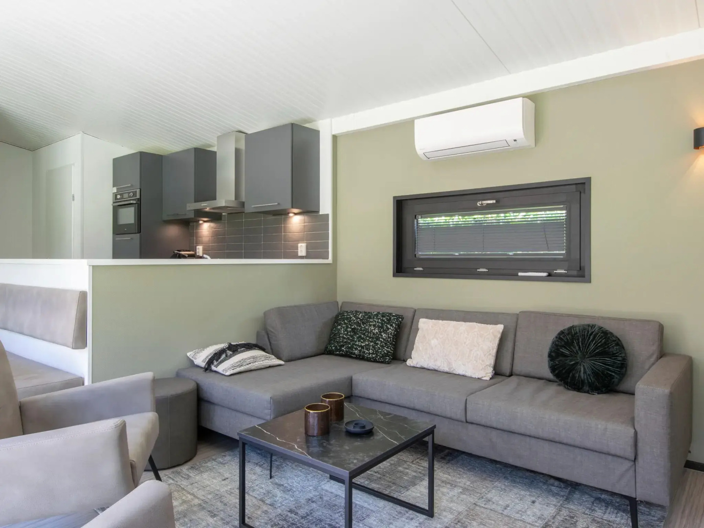 Air-conditioned Chalet Near Eindhoven