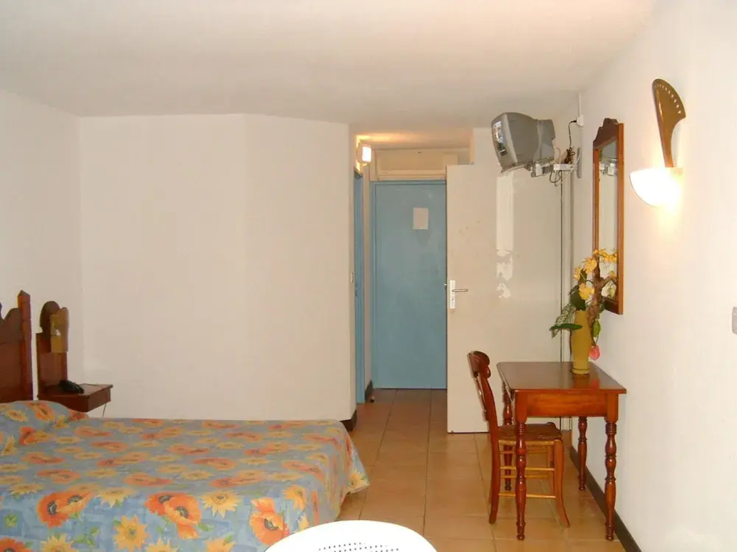 Studio in Sainte-anne, With Furnished Garden and Wifi - 100 m From the
