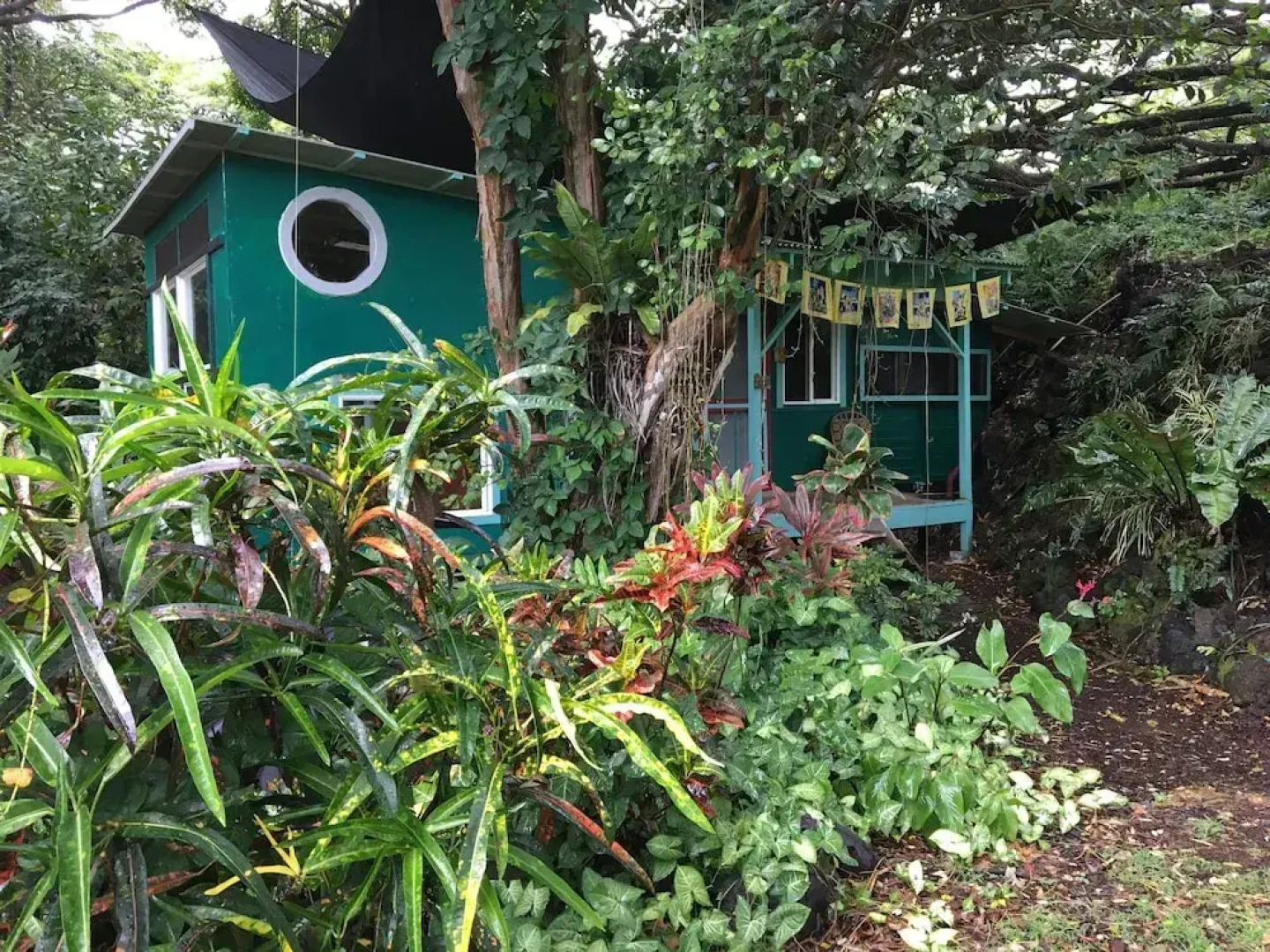 SweetSpotStay-Enchanted Grotto