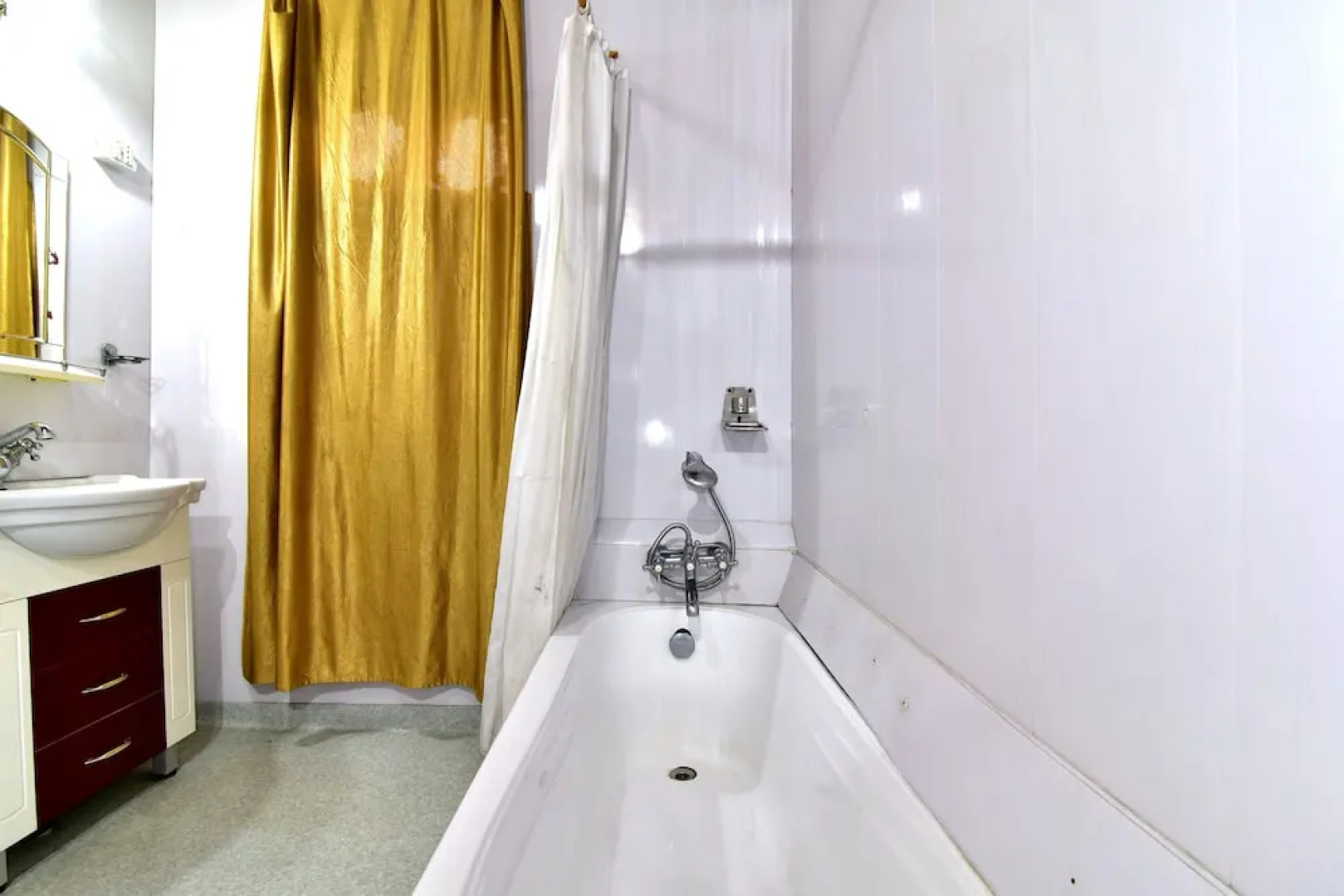 Inshallah Houseboats