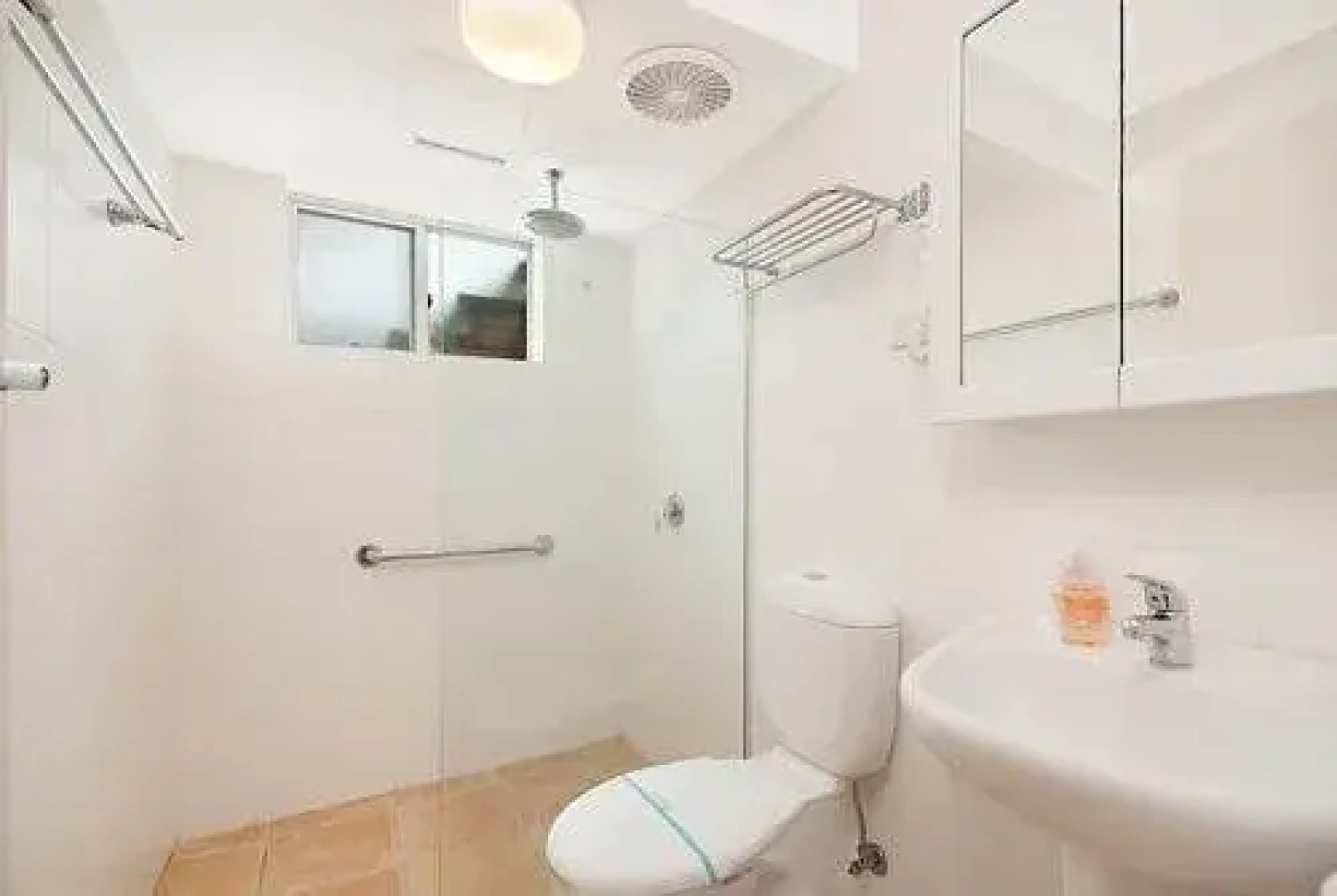 Absolute Beachfront Apartments Lennox Head