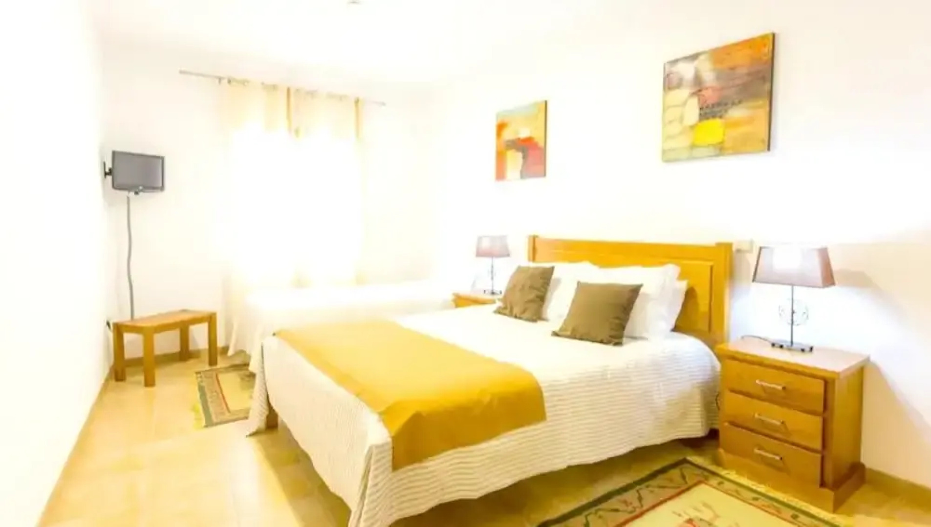 House With 2 Bedrooms in Miranda do Douro, With Shared Pool and Wifi