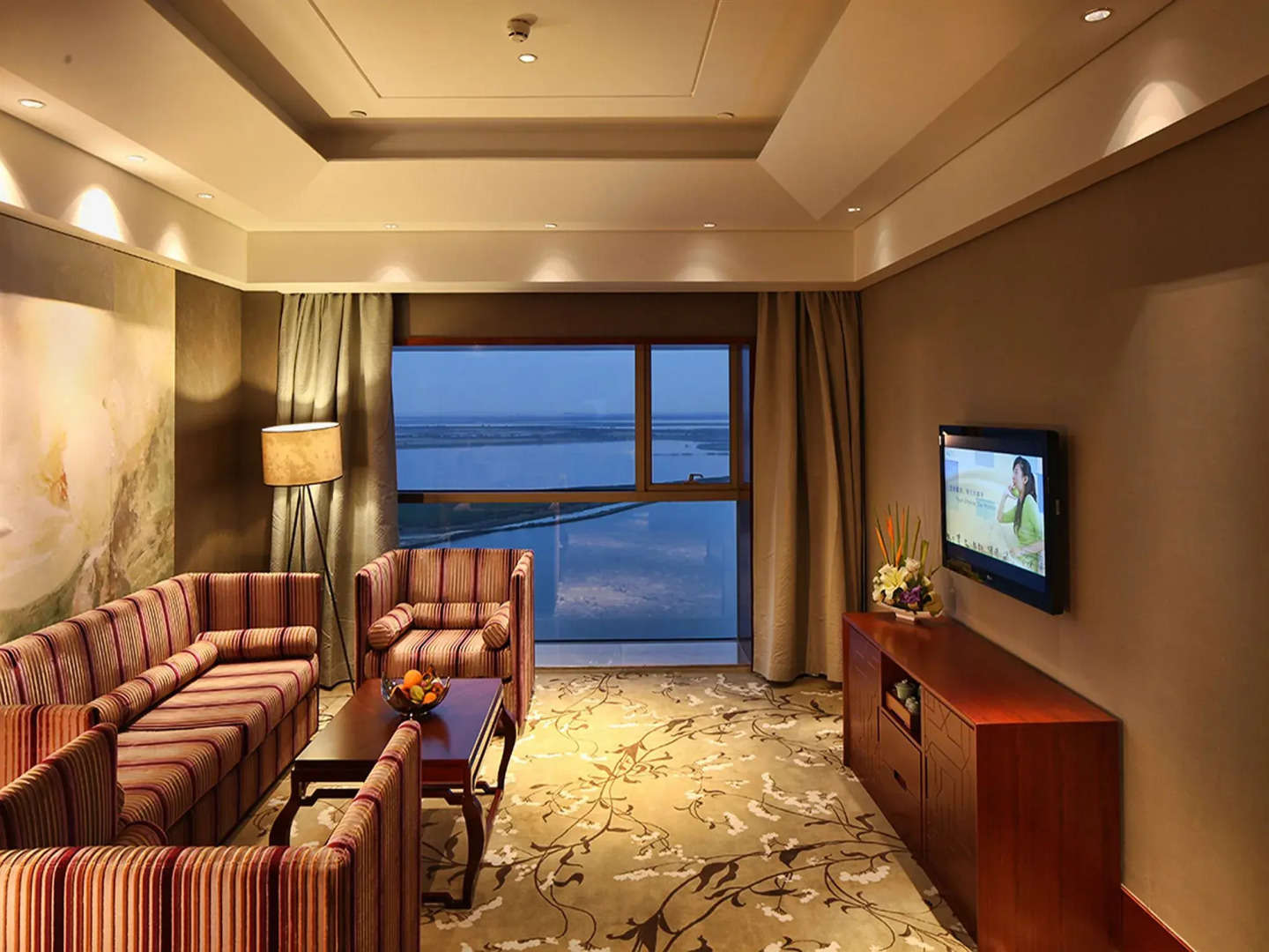 Grand Skylight International Hotel Gongqingcheng