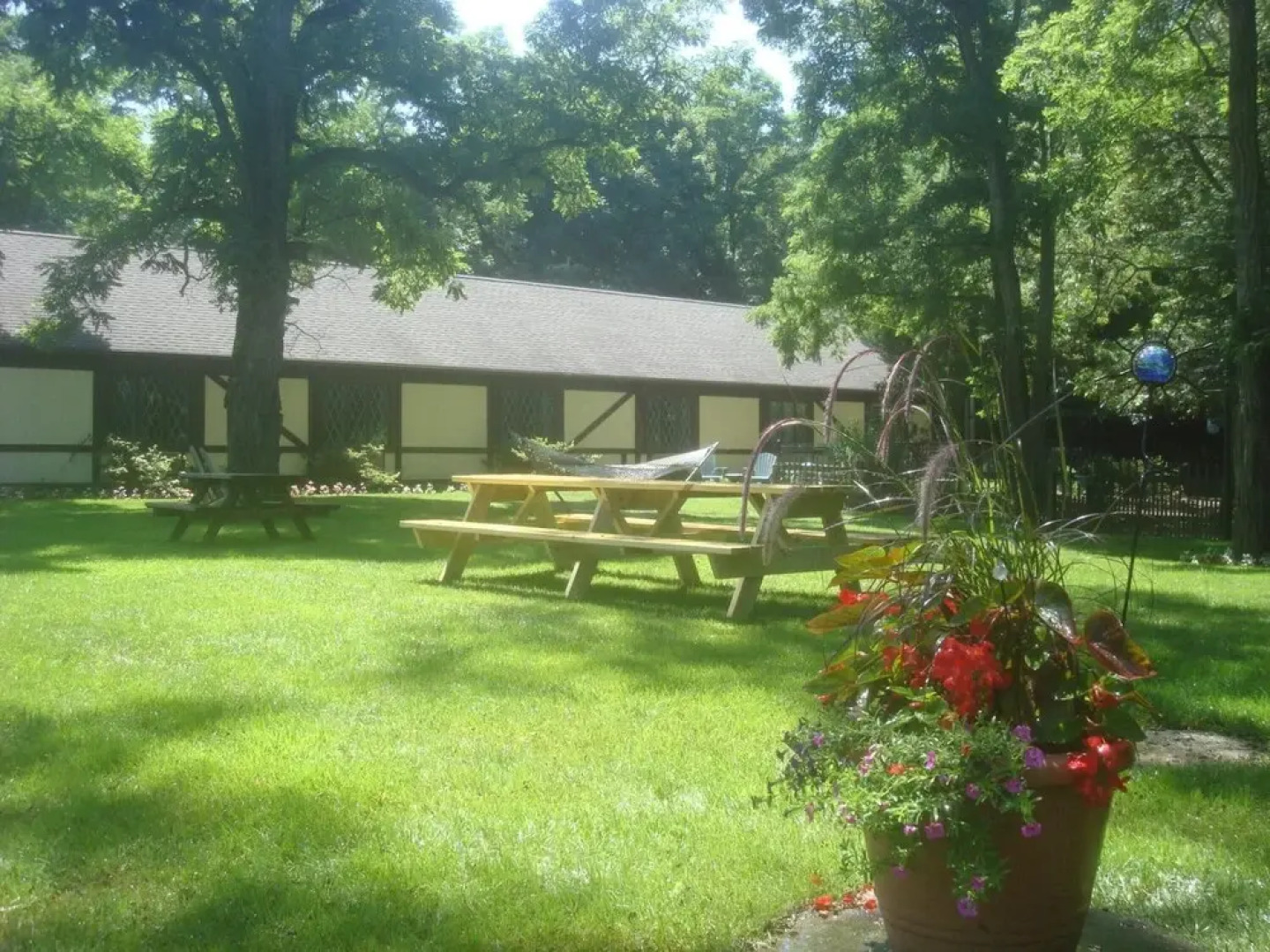 The Earl of Sandwich Motel