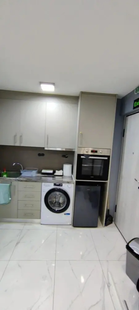 Modern Cozy VerGian Studio in the Beach