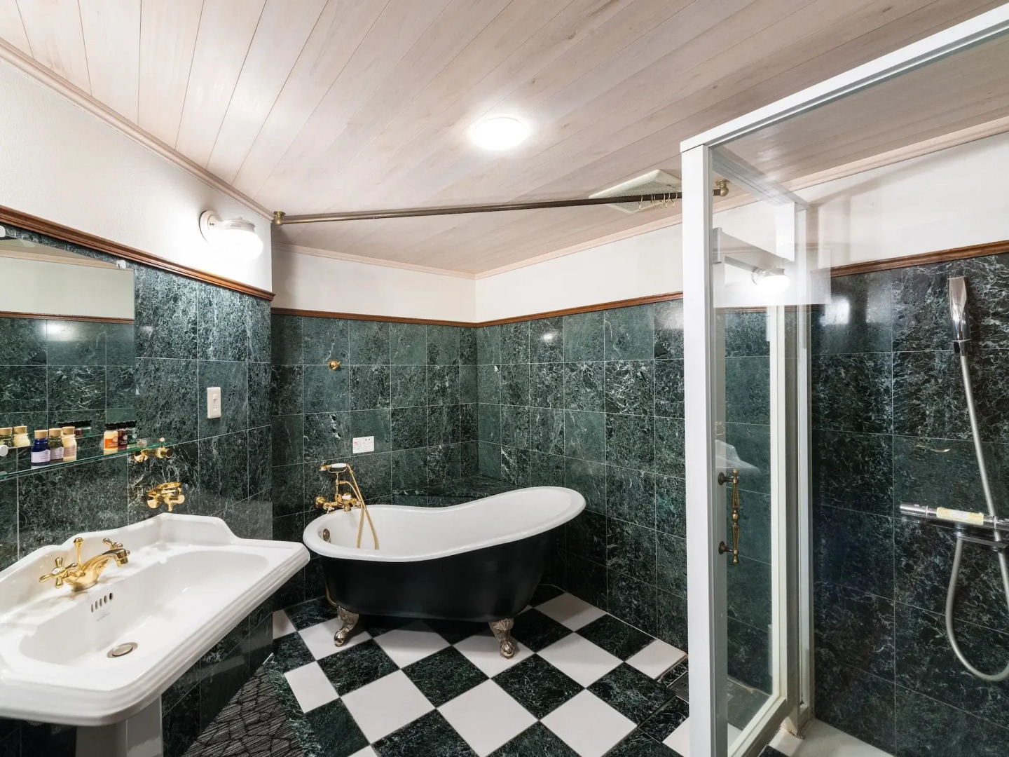 ROYAL CHESTER NAGASAKI hotel & retreat