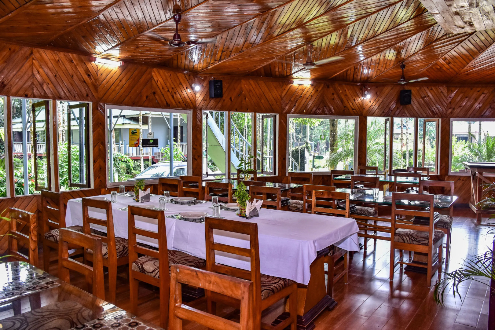 Aranya Jungle Resort