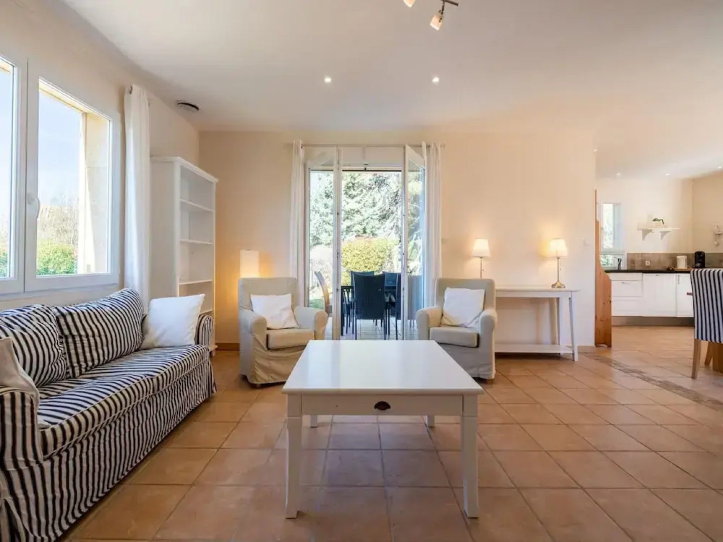 Villa in Montbrun With Pool and Mountain Views