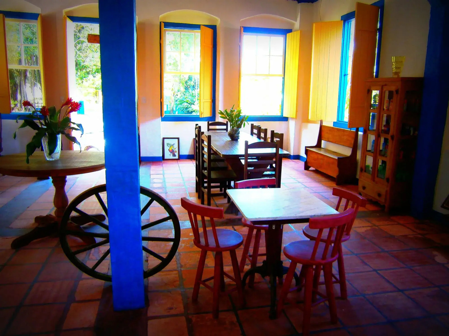 VELINN Pousada Bromélias