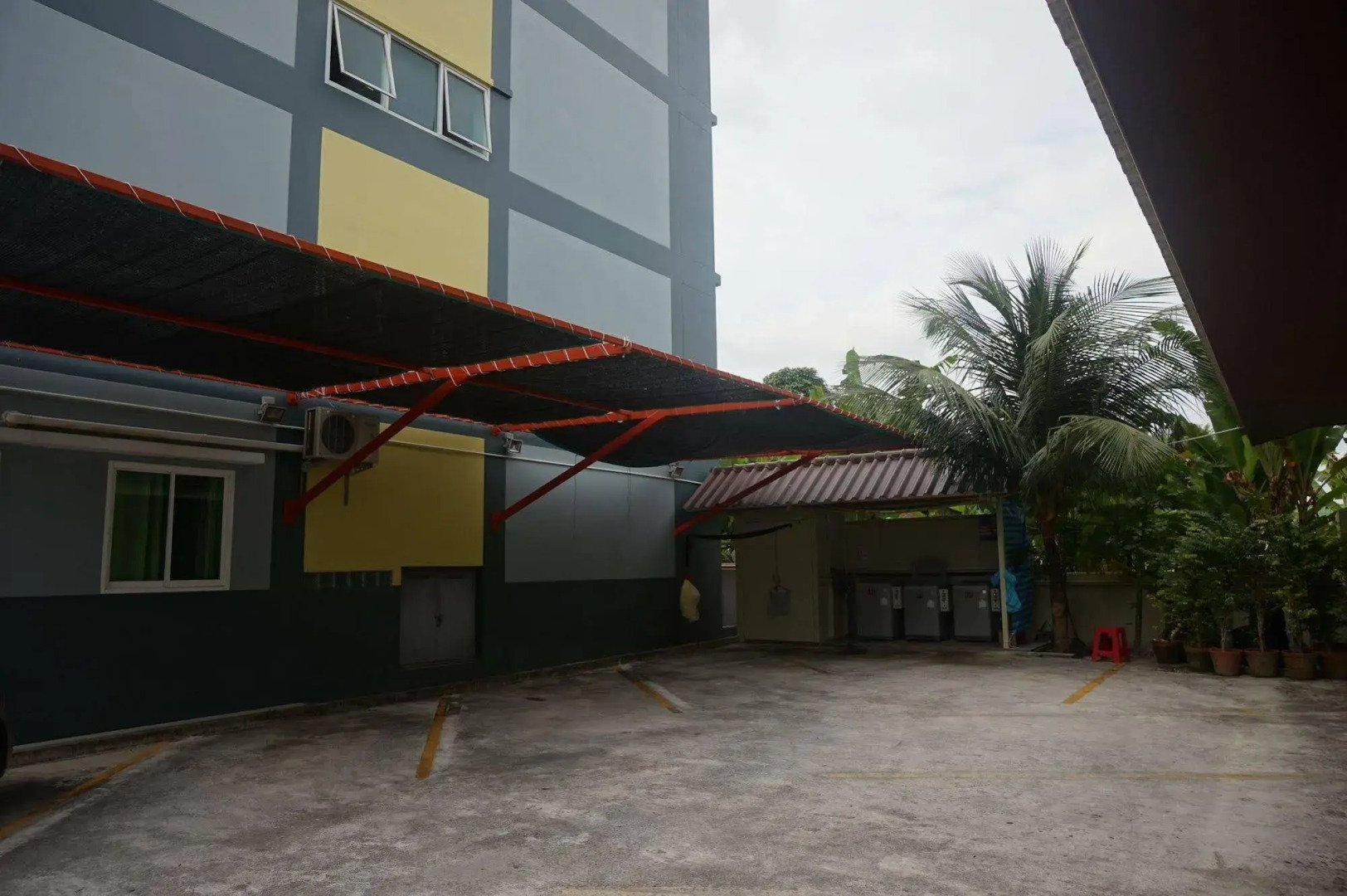 ZEN Rooms Nasa Mansion