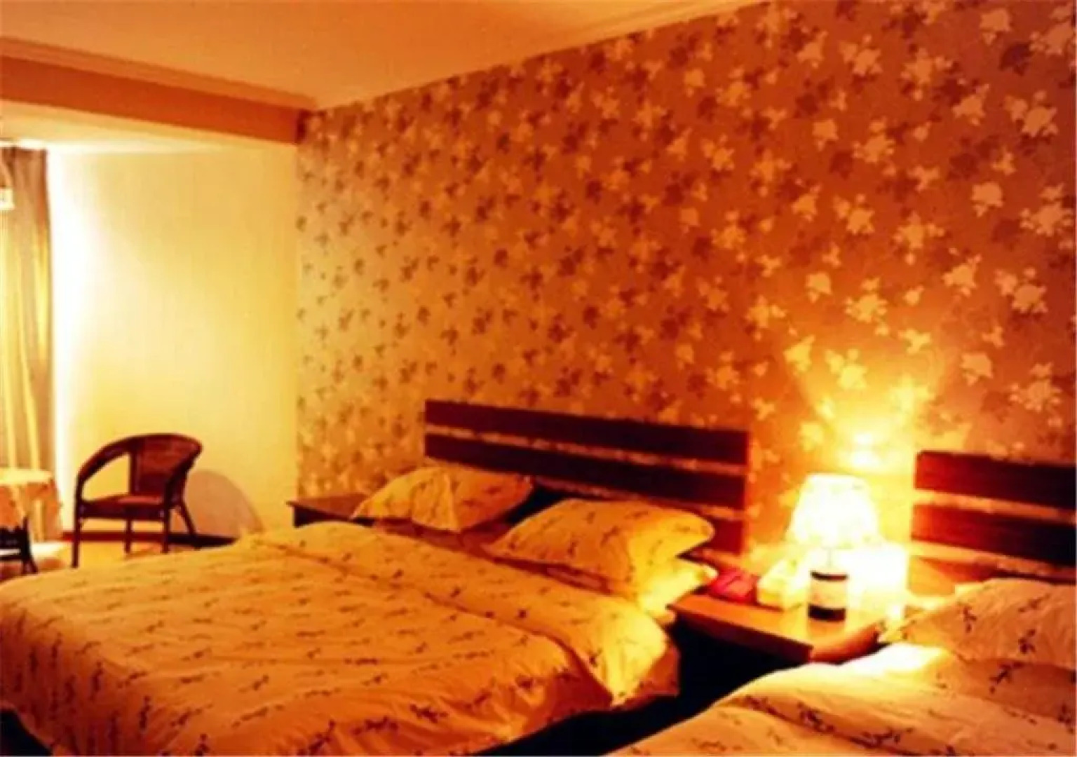 Weifanghuilai Express Inn