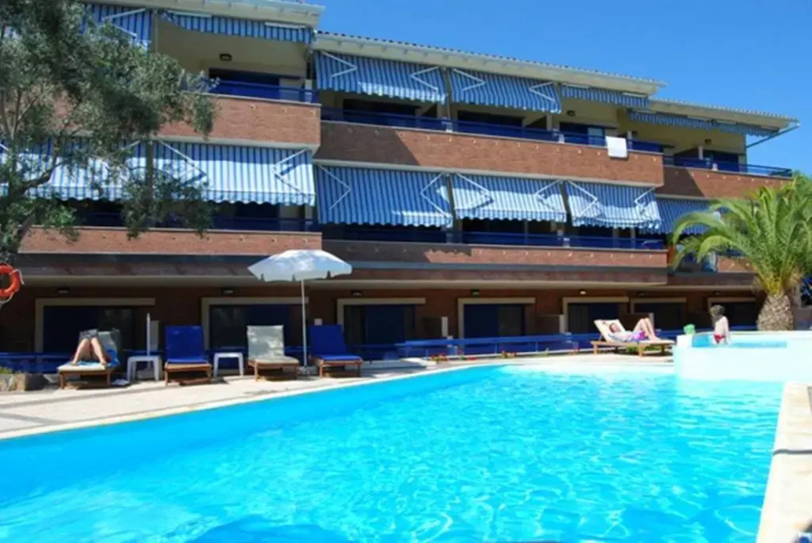 Philoxenia Village Hotel