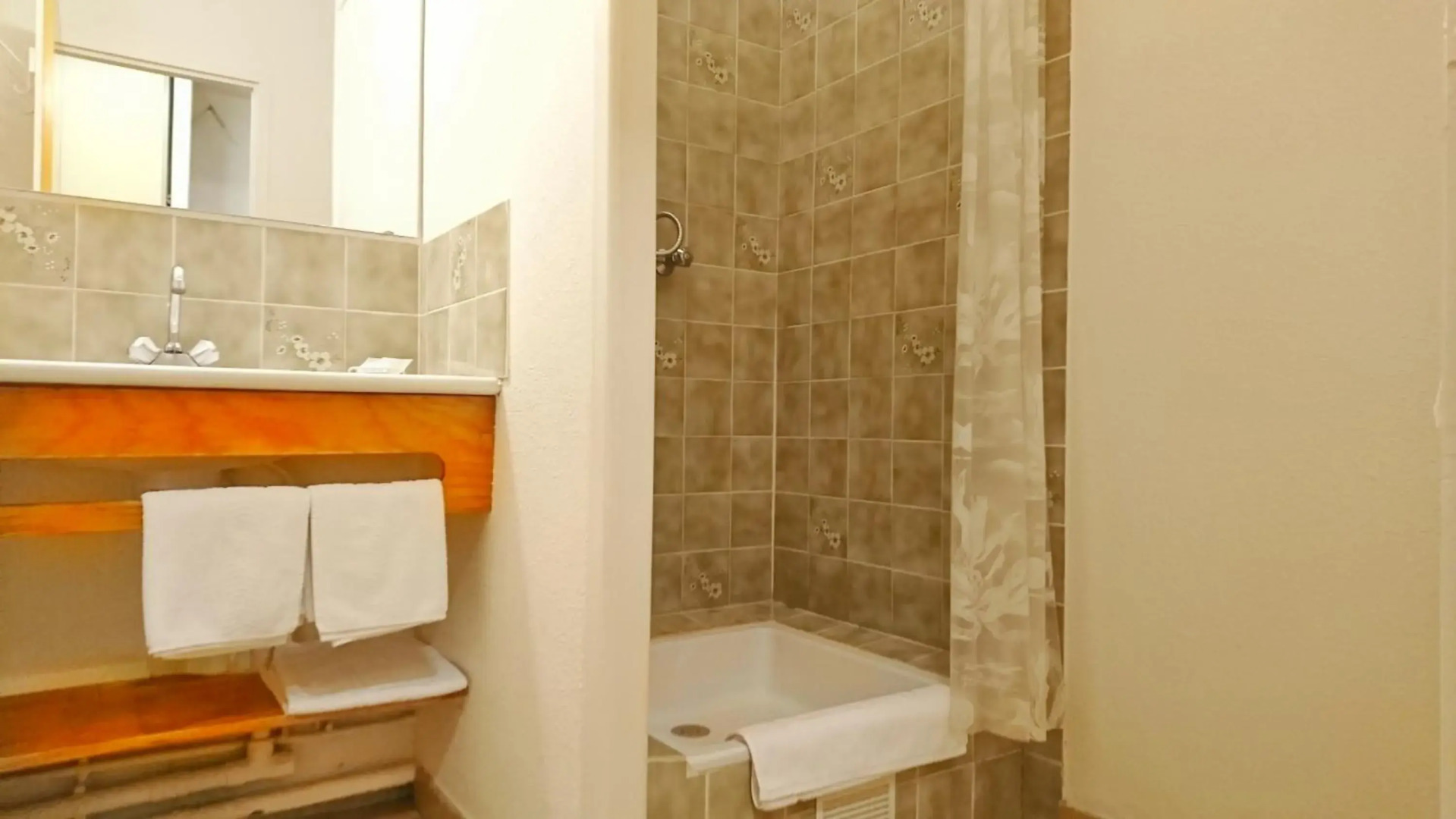 Résidence Hôtelière les Acanthes