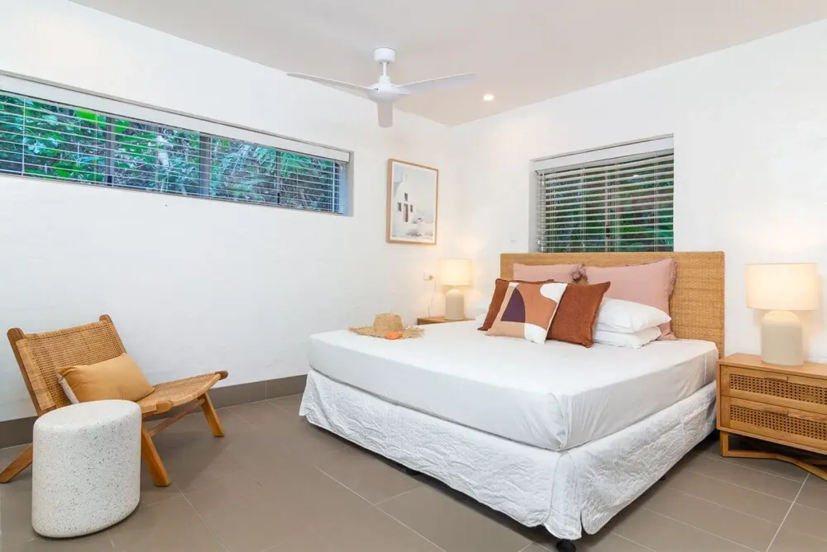 Seascape Holidays - Club Tropical Apts