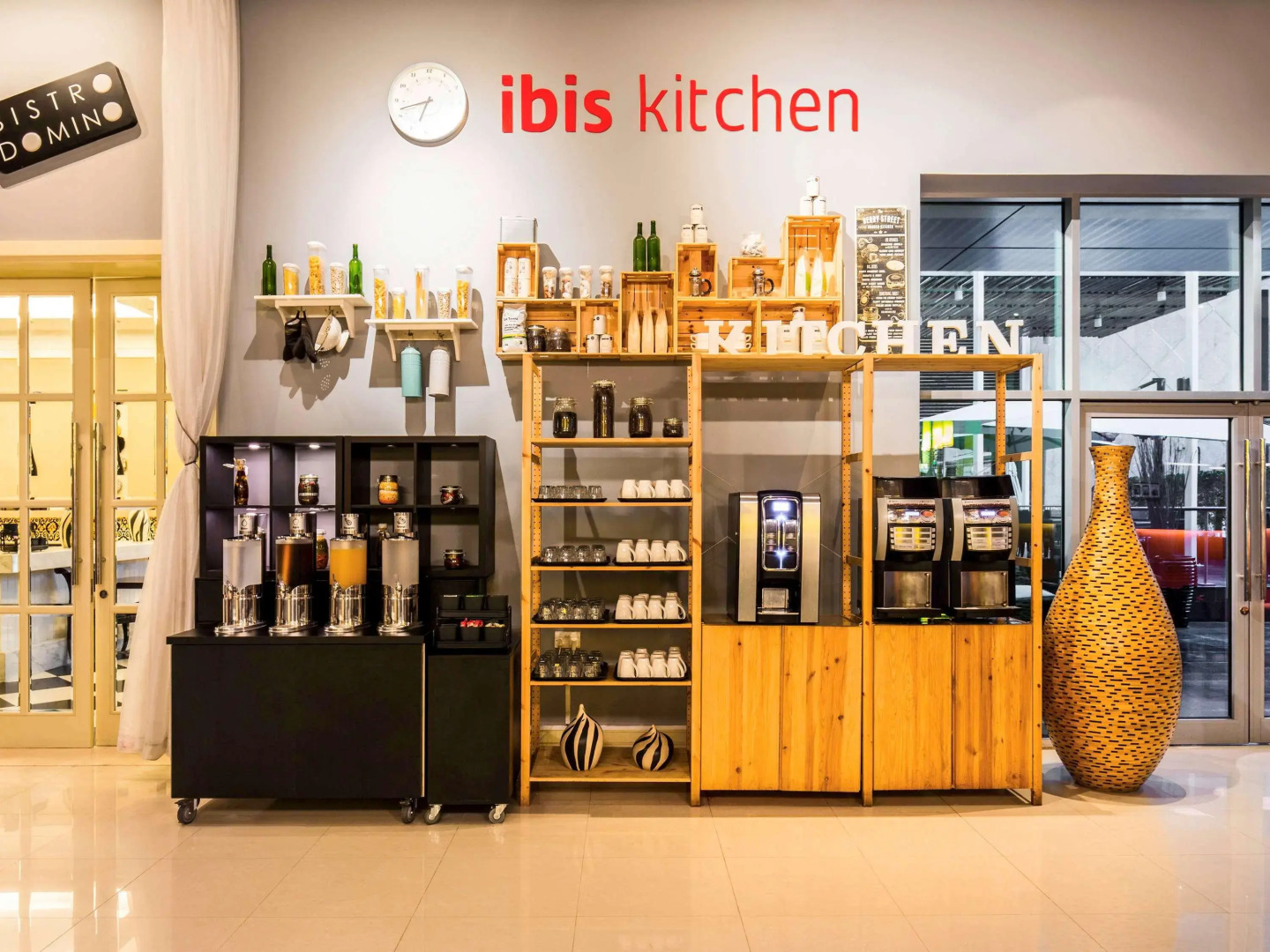 Отель ibis Deira Creekside Dubai