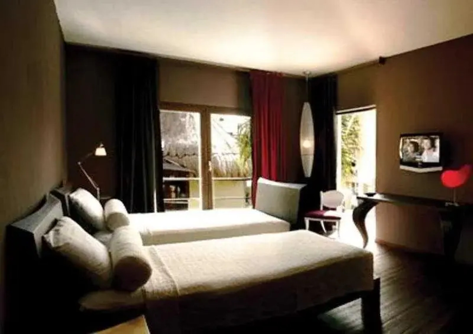 Mosquito Beach Hotel