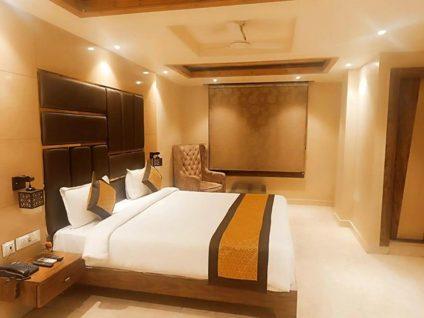 Treebo Tryst Golden Crown