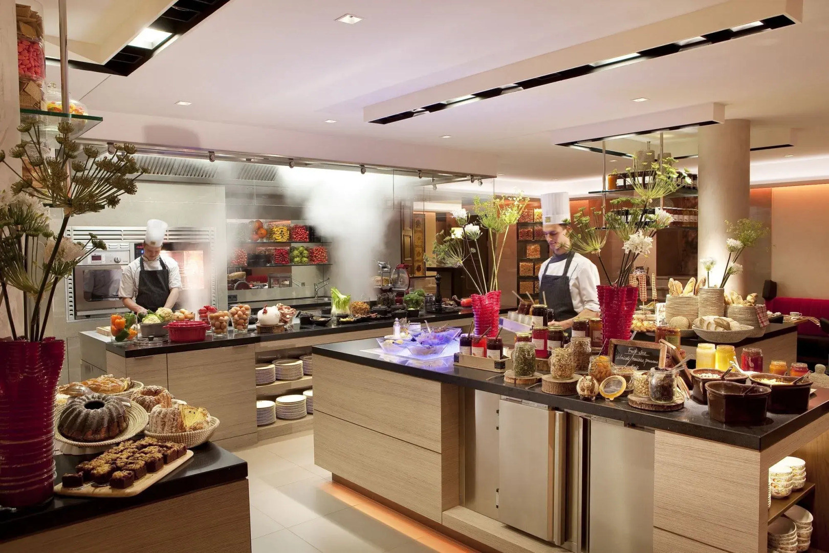 Le Parc Hôtel devient YONA