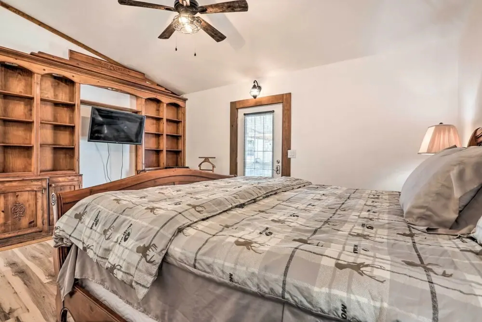 Pet-friendly 'raceway Ranch' w/ Patio & Grill