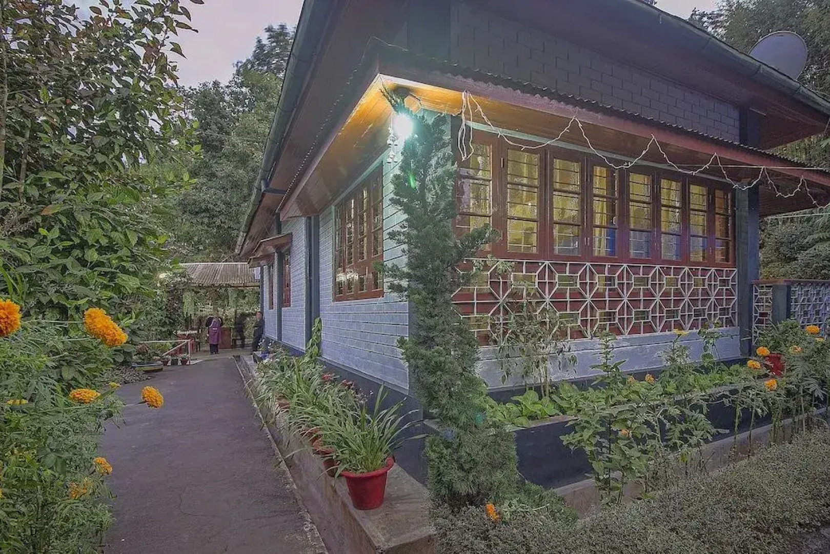 Oyo 30417 Hotel Green View Neelgiri