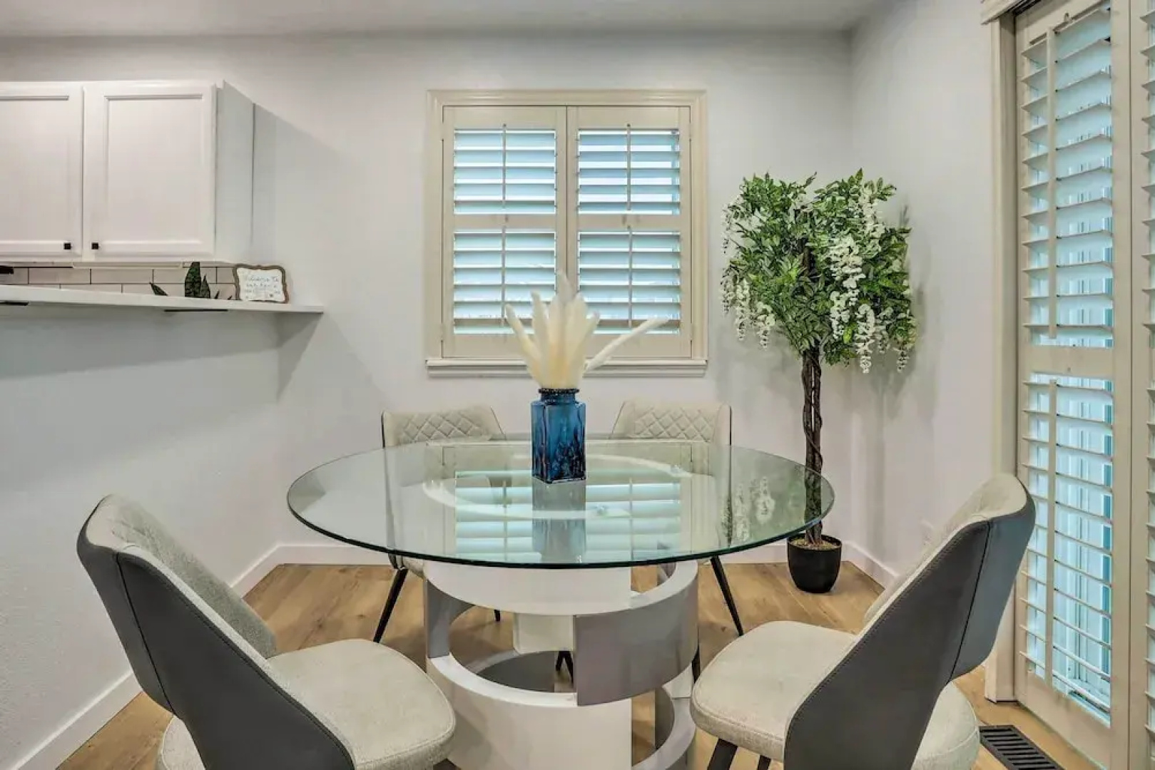 13 Mi to Dtwn Denver: Northglenn Townhome w/ Patio
