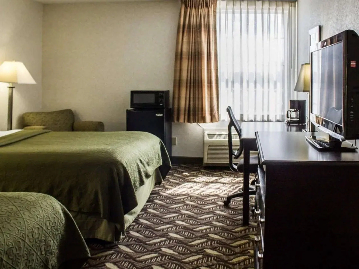 Quality Inn & Suites Mansfield