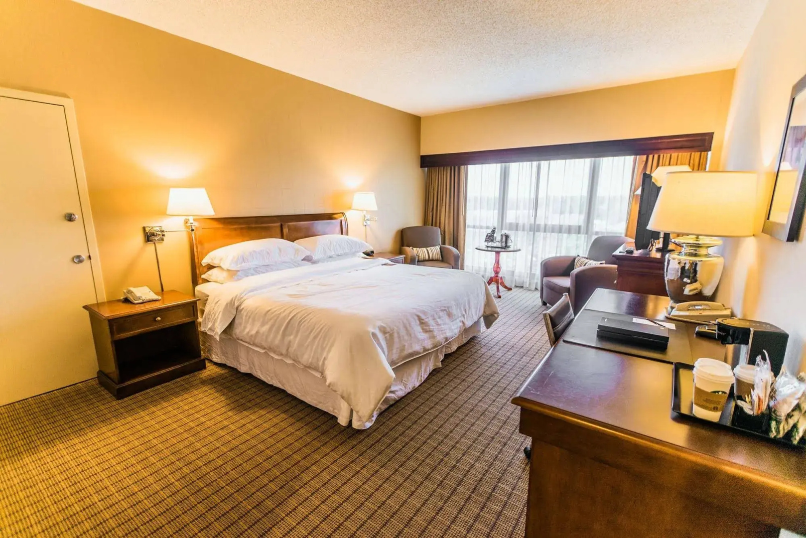 Sheraton Eatontown Hotel