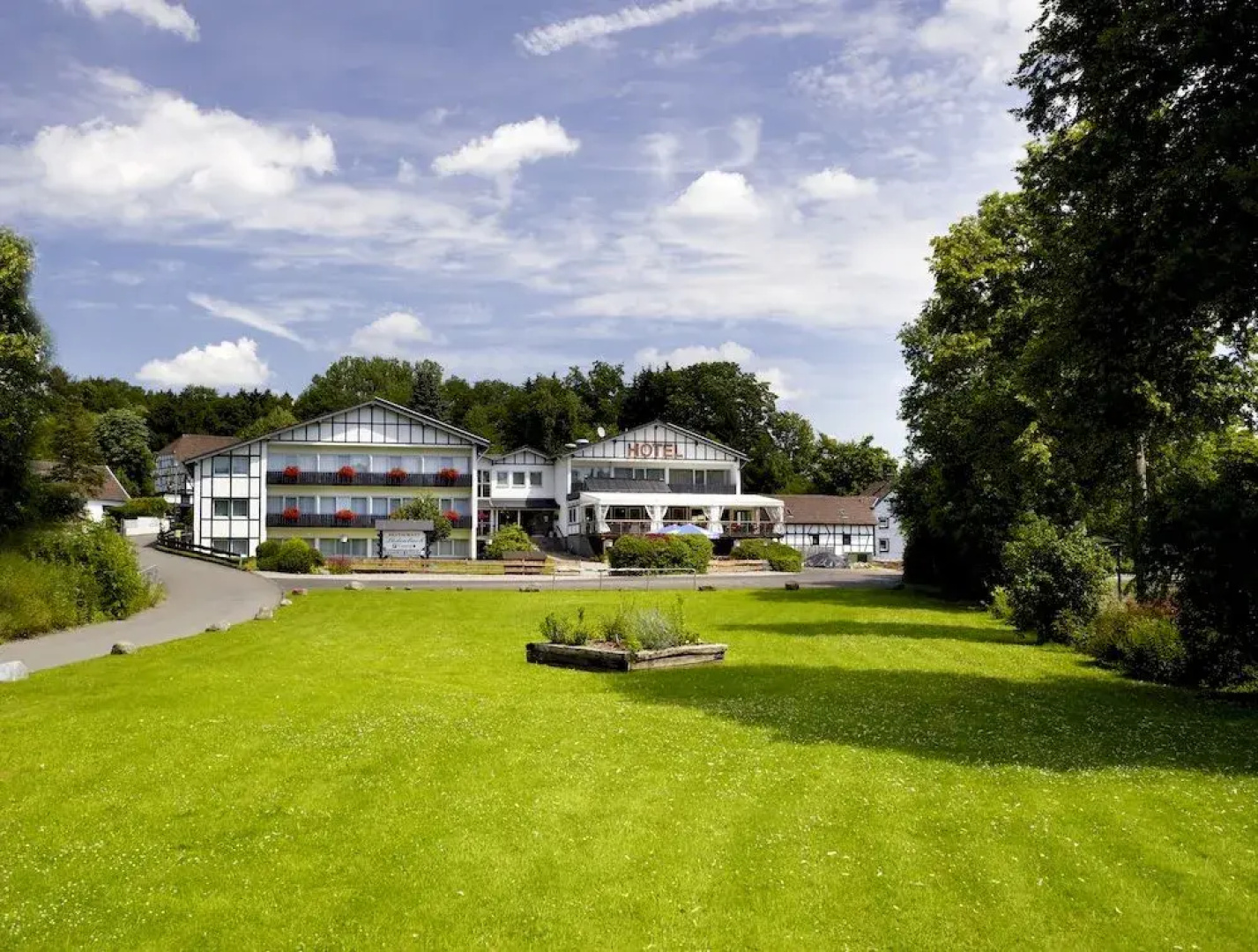 Hotel Restaurant Lã¼Denbach