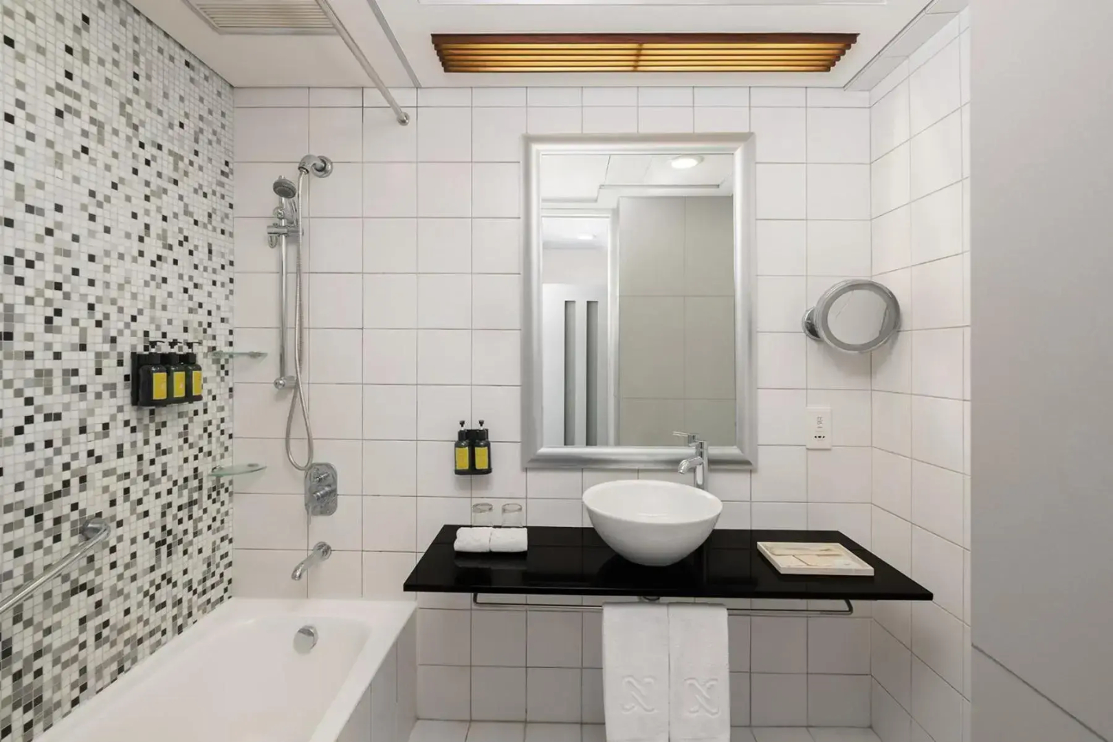 Nina Hotel Causeway Bay