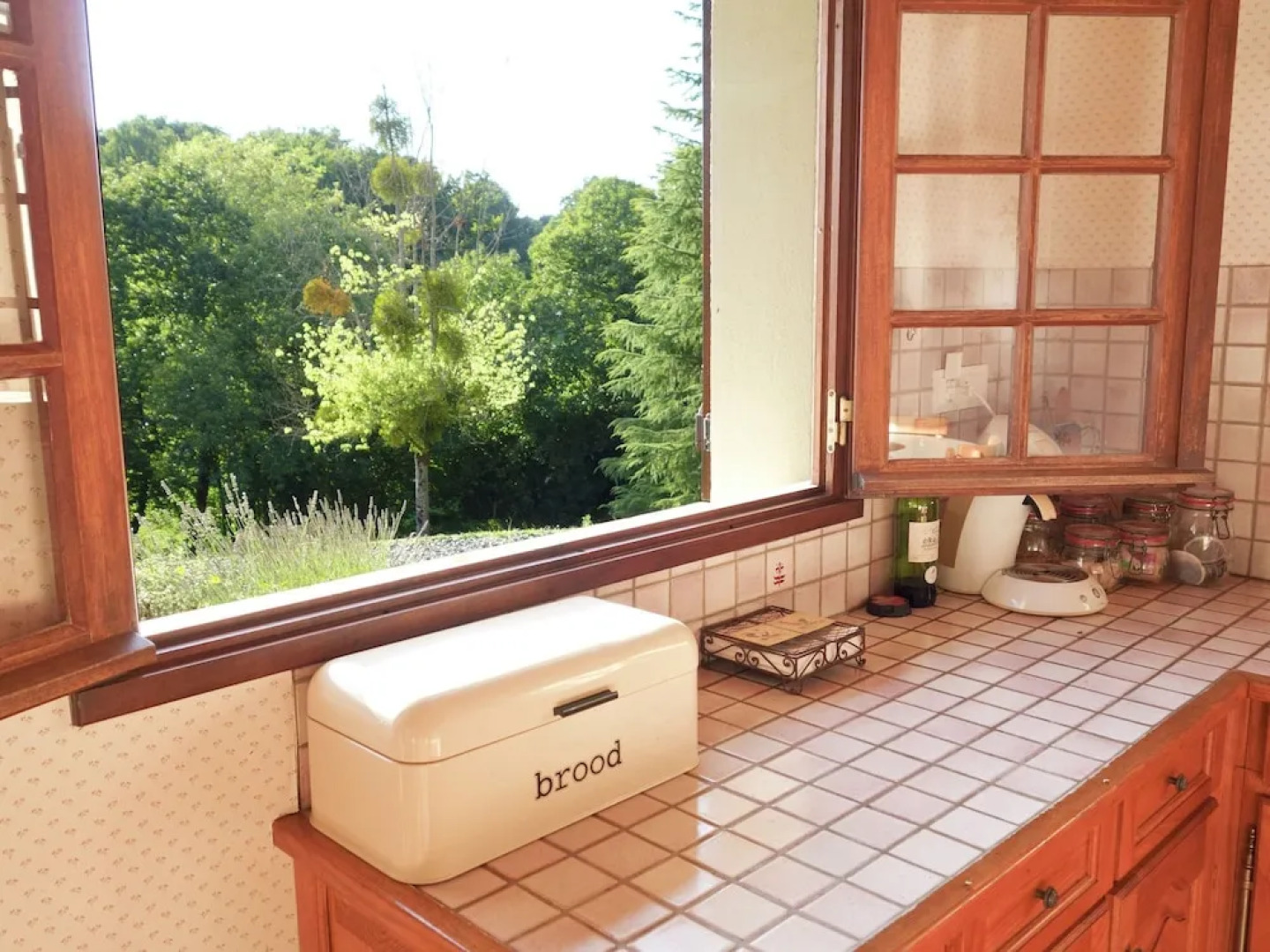 Lovely Villa in La Coquille with Swimming Pool