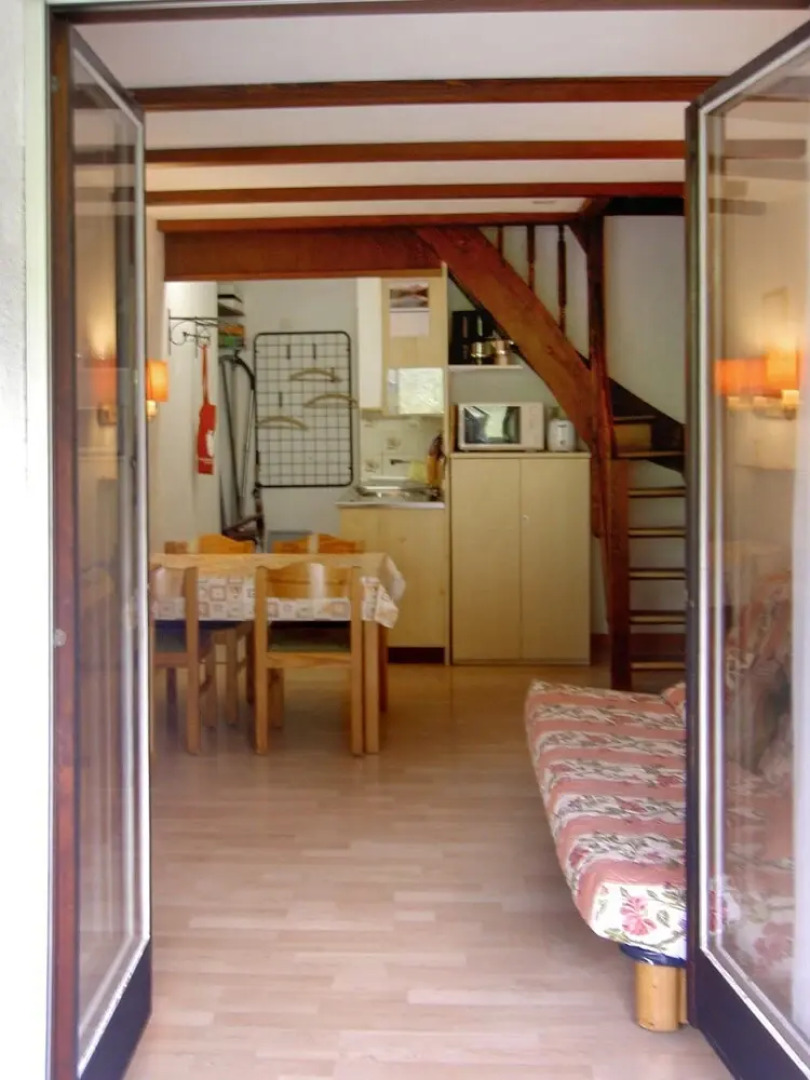 Apartment With one Bedroom in Torgon, With Wonderful Mountain View and Furnished Garden