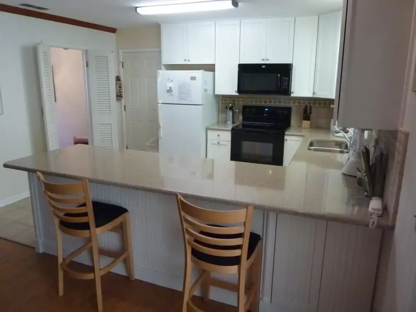 Hollybourne II by Jekyll Realty