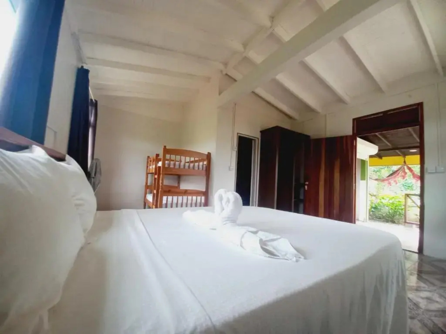 Serenity Lodges Dominica