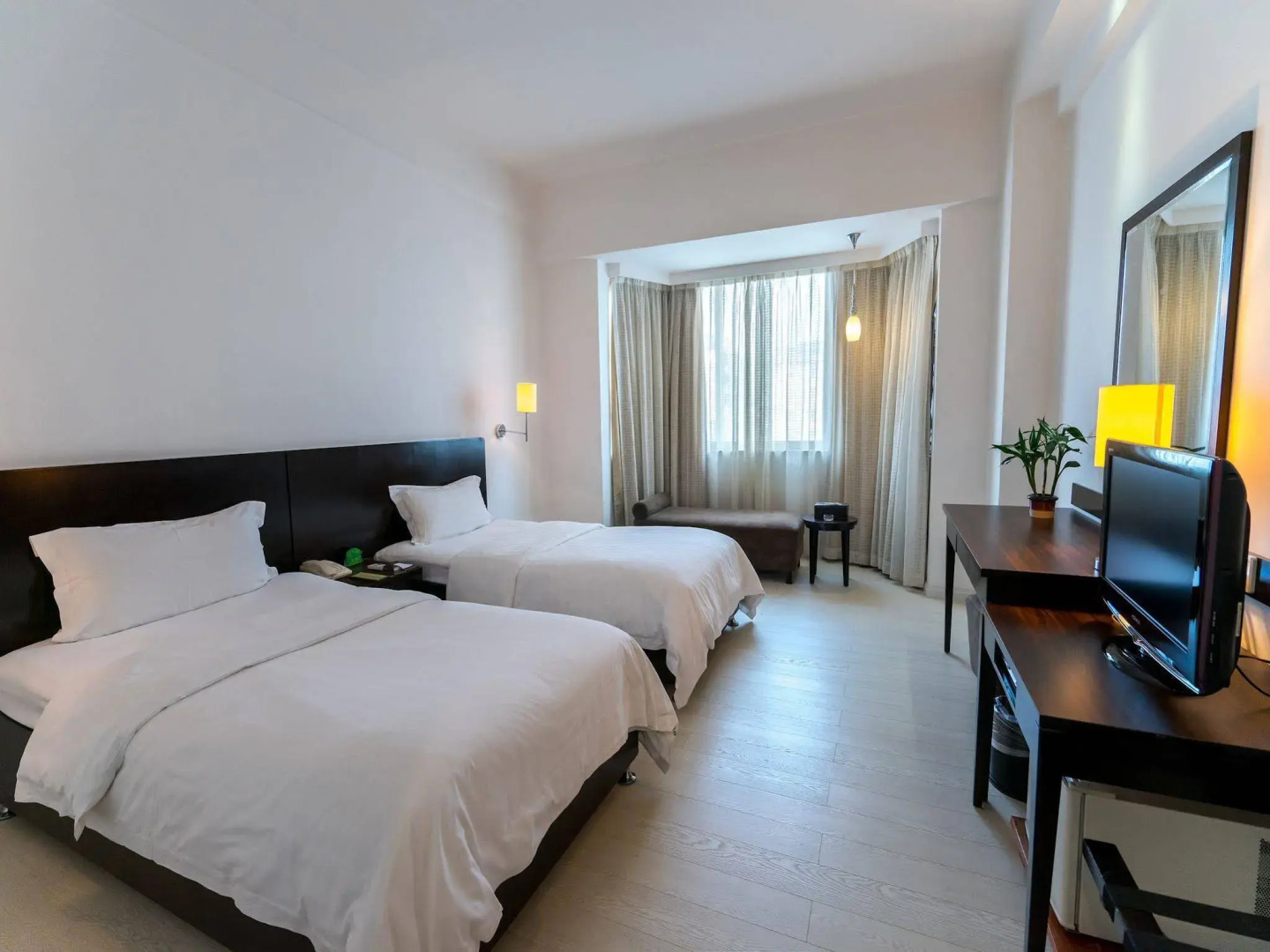 Guangzhou Zhuhai Special Economic Zone Hotel