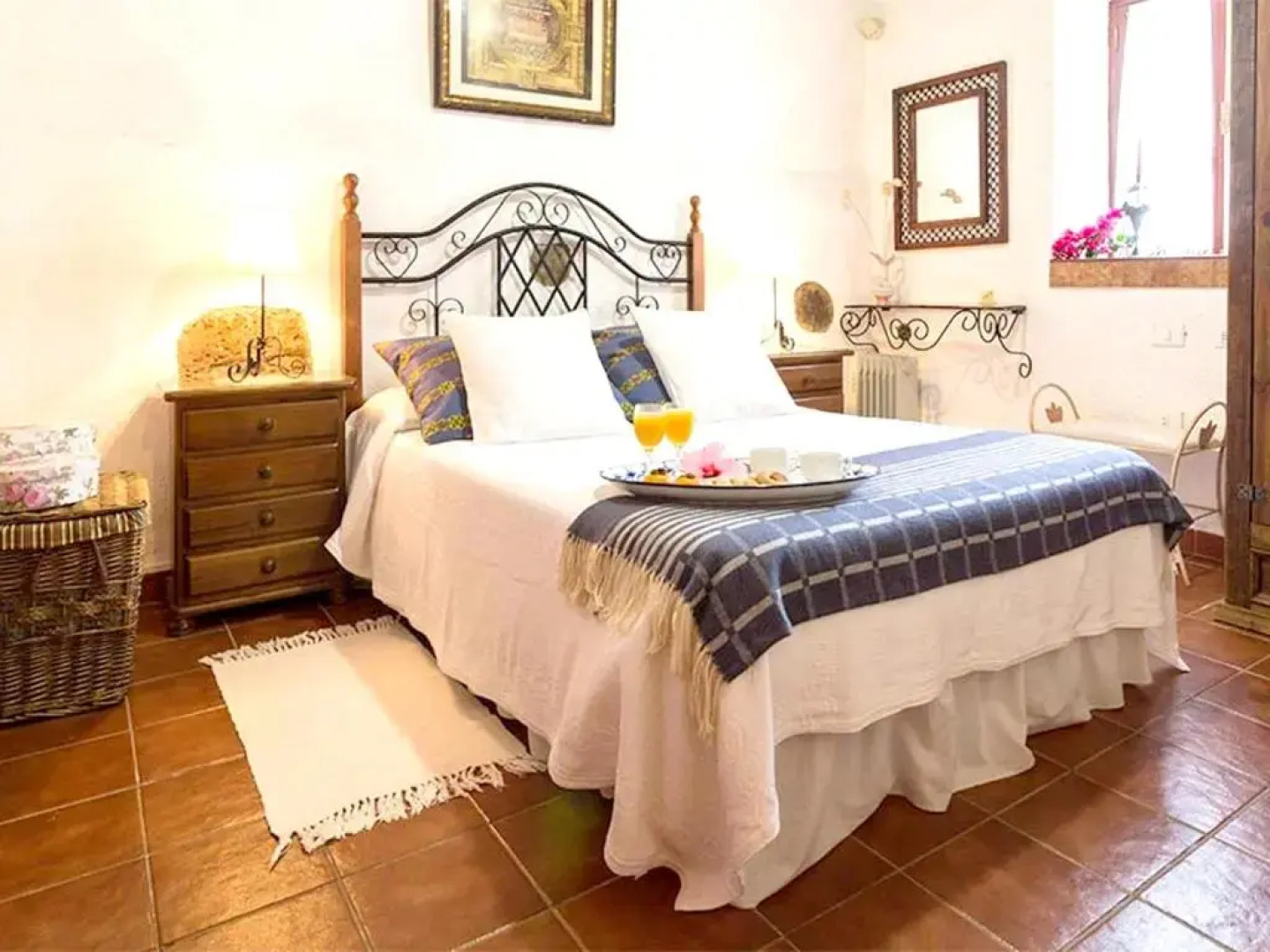 House with 2 bedrooms in San Cristobal de La Laguna with wonderful sea view shared pool enclosed garden 3 km from the beach