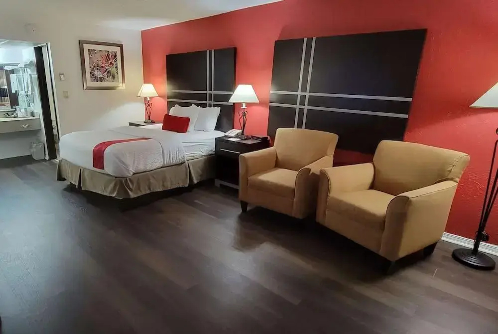 Ramada By Wyndham Mountain Home