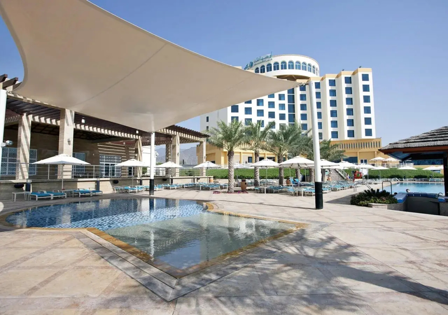 Курортный отель Oceanic Khorfakkan Resort And Spa