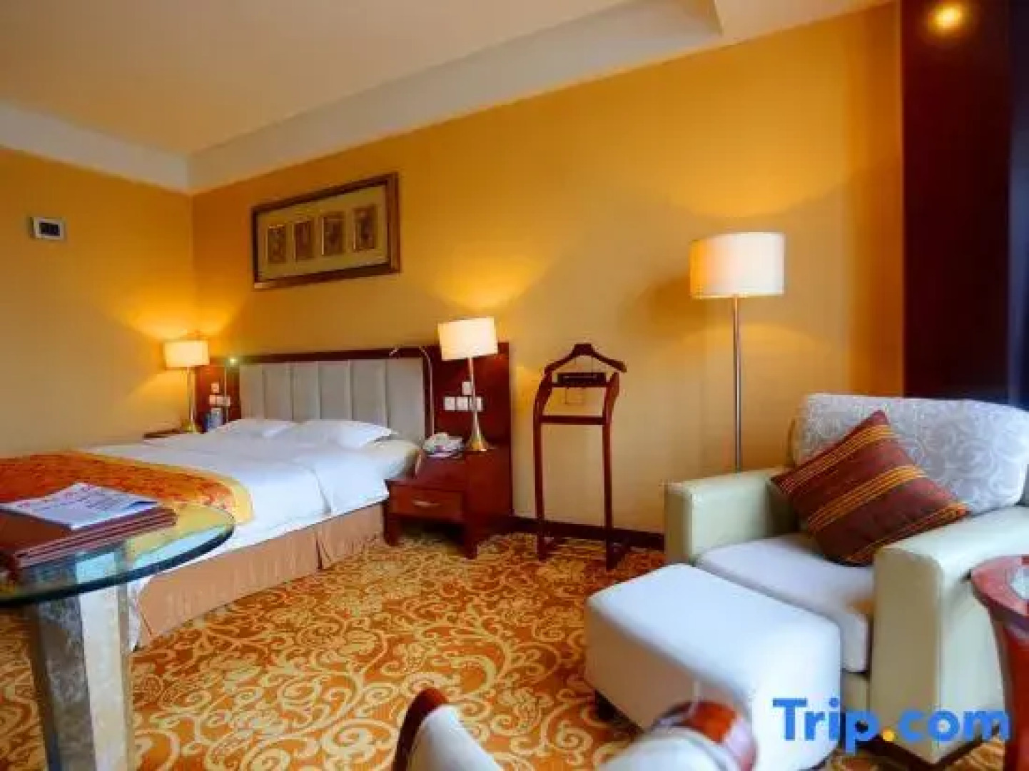 Minjiang Donghu Hotel