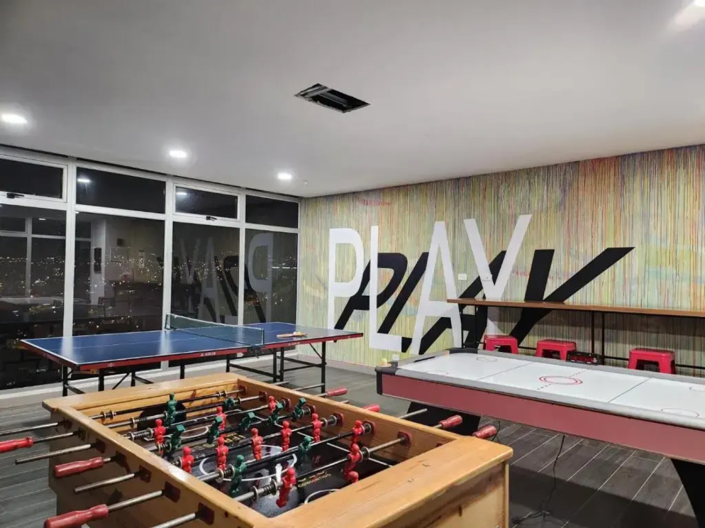 Loft 20th floor iFreses, Full equipped, Pool, A/C