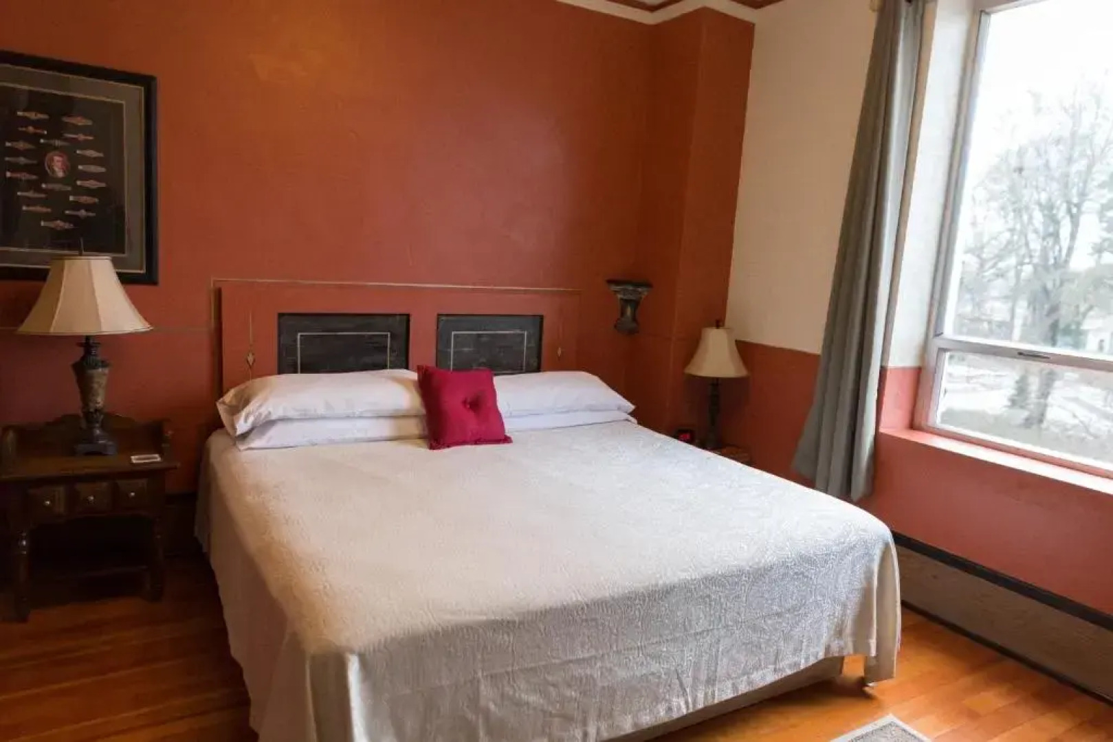 Centralia Square Grand Ballroom and Vintage Hotel