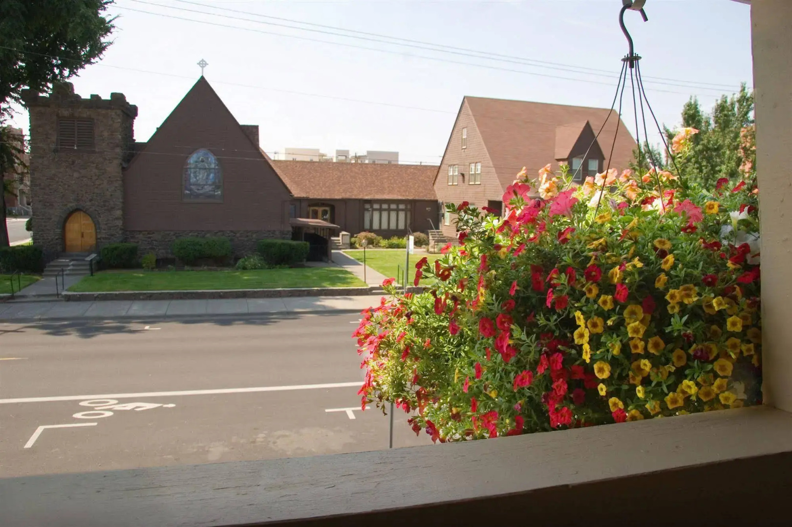 Rodeway Inn & Suites