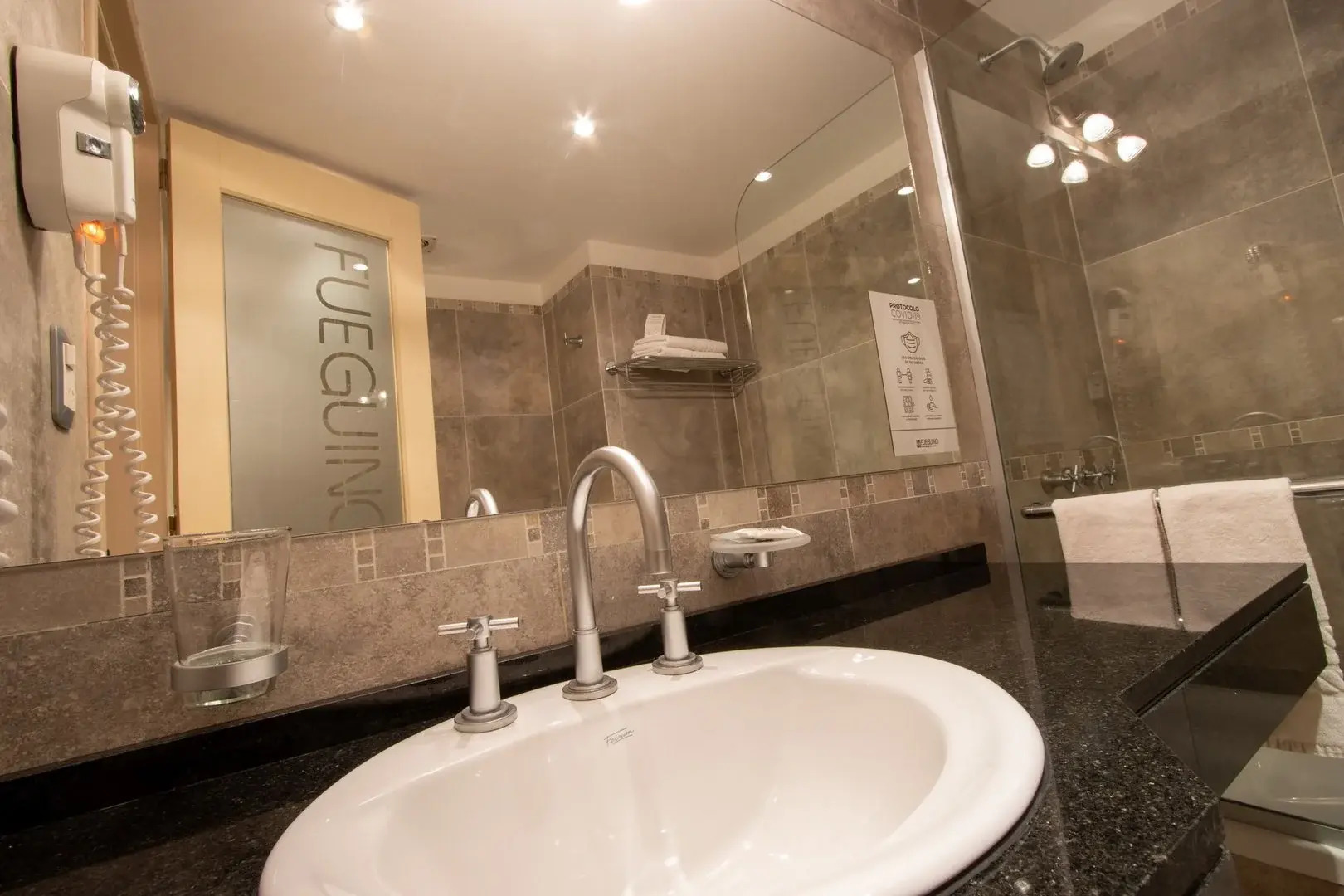 Fueguino Hotel Patagónico