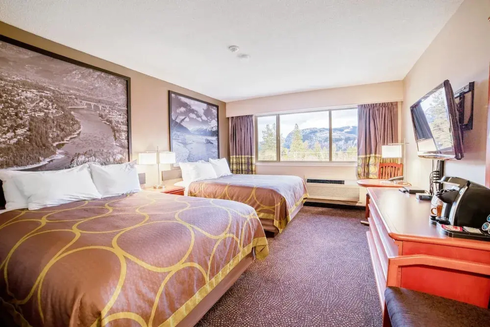 Super 8 Castlegar BC